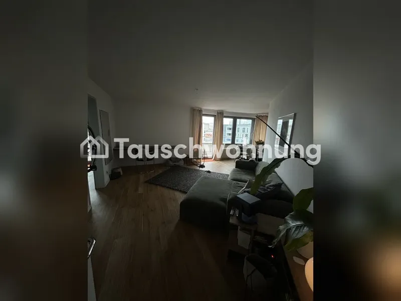 Tauschwohnung: Tausche zentrale 2 Zimmerwohnung an der Torstr. Berlin — photo 1